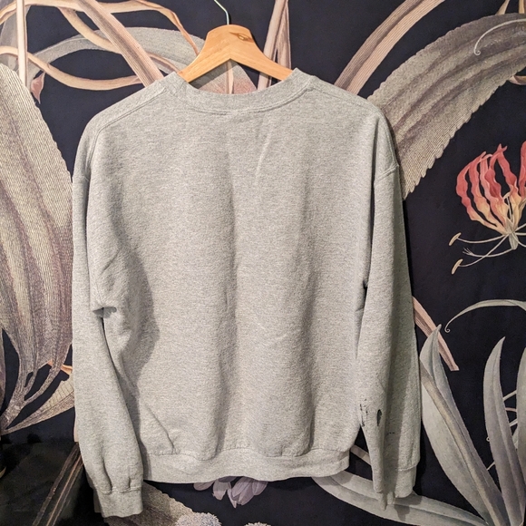 The Devil Wears Prada Sweatshirt - Picture 2 of 2